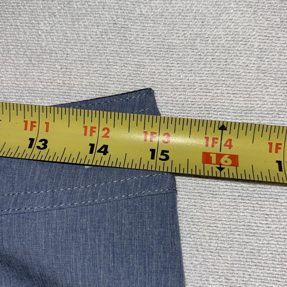 Quicksilver men’s blue and teal board shorts size 29 - Picture 4 of 9